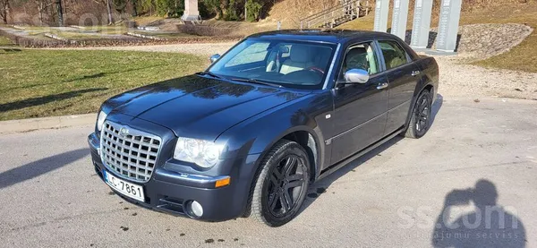 Chrysler Pārdodas chrysler 3.0 tdi (160kw) ar tikko izietu 