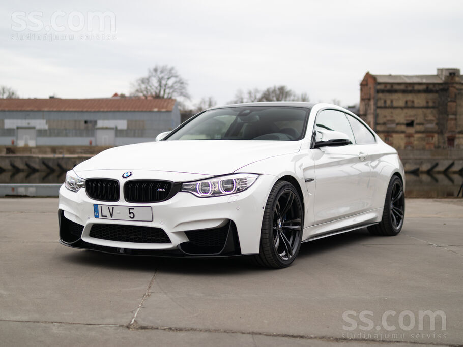 BMW M4 F82 Eiropas modelis, pirmā reģistrācijas Valsts Itālija. 

Tiek pār