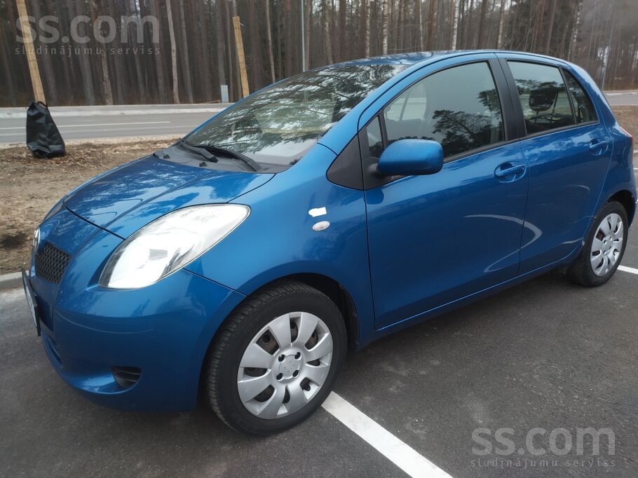 Toyota Pārdod toyota yaris 1.3 benzīns 2007 gada automāti