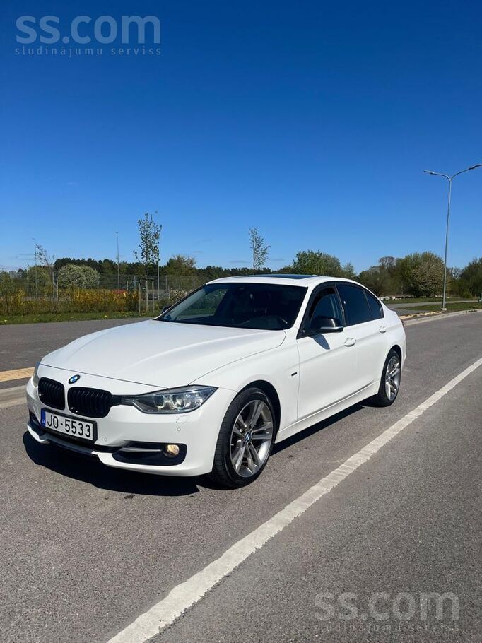 BMW Pārdod Bmw330Xd teicamā tehniskā stāvoklī. Oriģinā