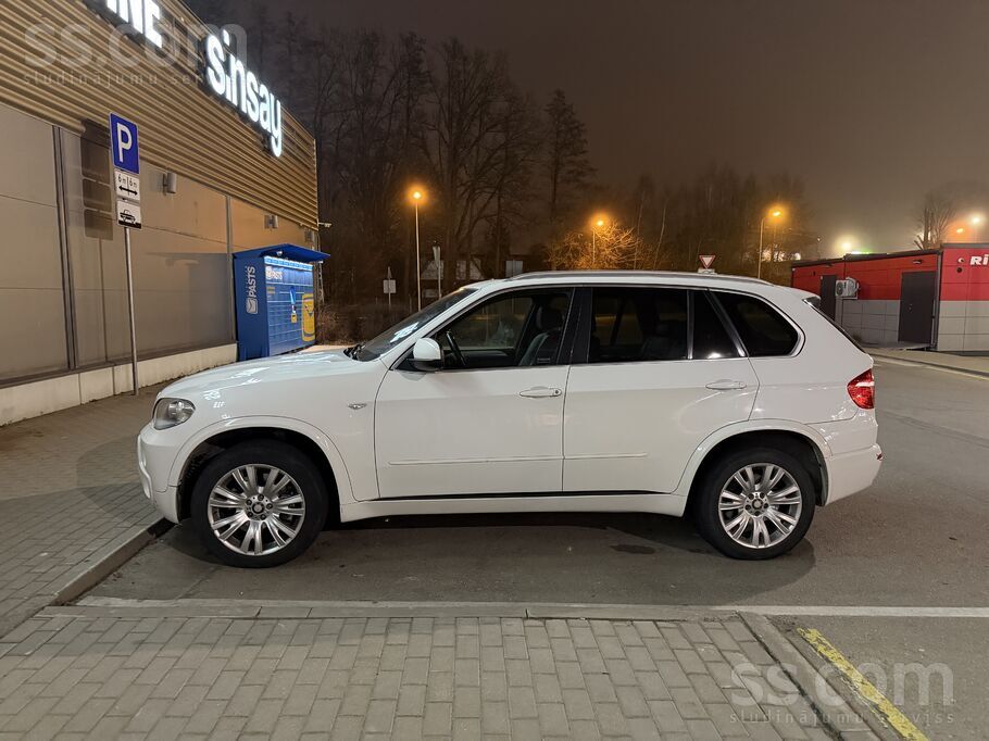 BMW Pārdodu BMW X5 Tehniskā Marts 2027. Lūka , Melnie 
