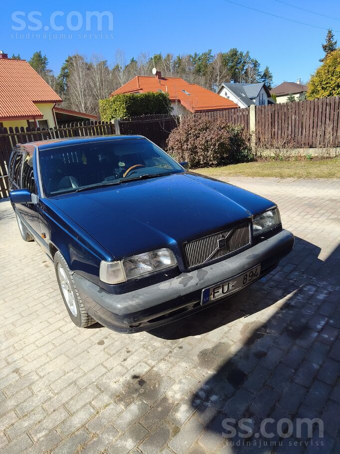 Хорошее Volvo Gls 855не ржавая, отличный салон, черная кожа, R17, деревянный