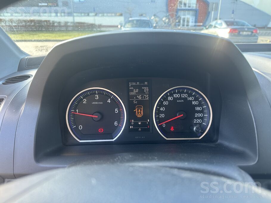 Honda Pārdodu, jo iegādājos citu mašīnu.