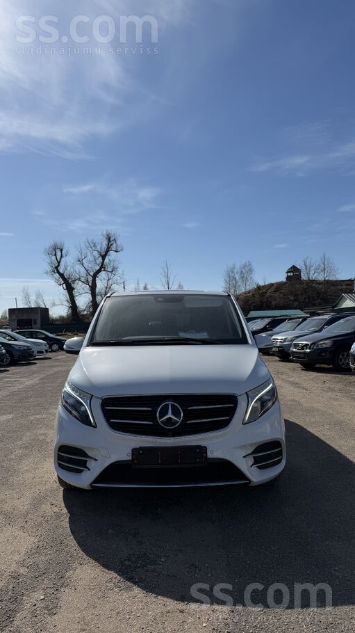Mercedes Benz V220. Lieliskais stāvoklis. 2019. gads, decembris. Dīzeļdegvie