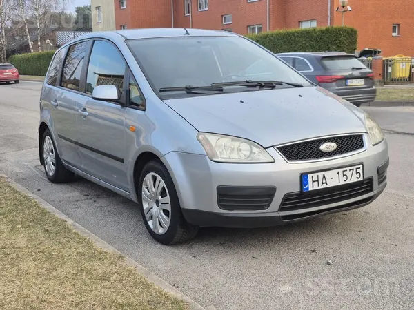 Ford Pārdod Ford Focus C-Max labā tehniskā un vizuālā s