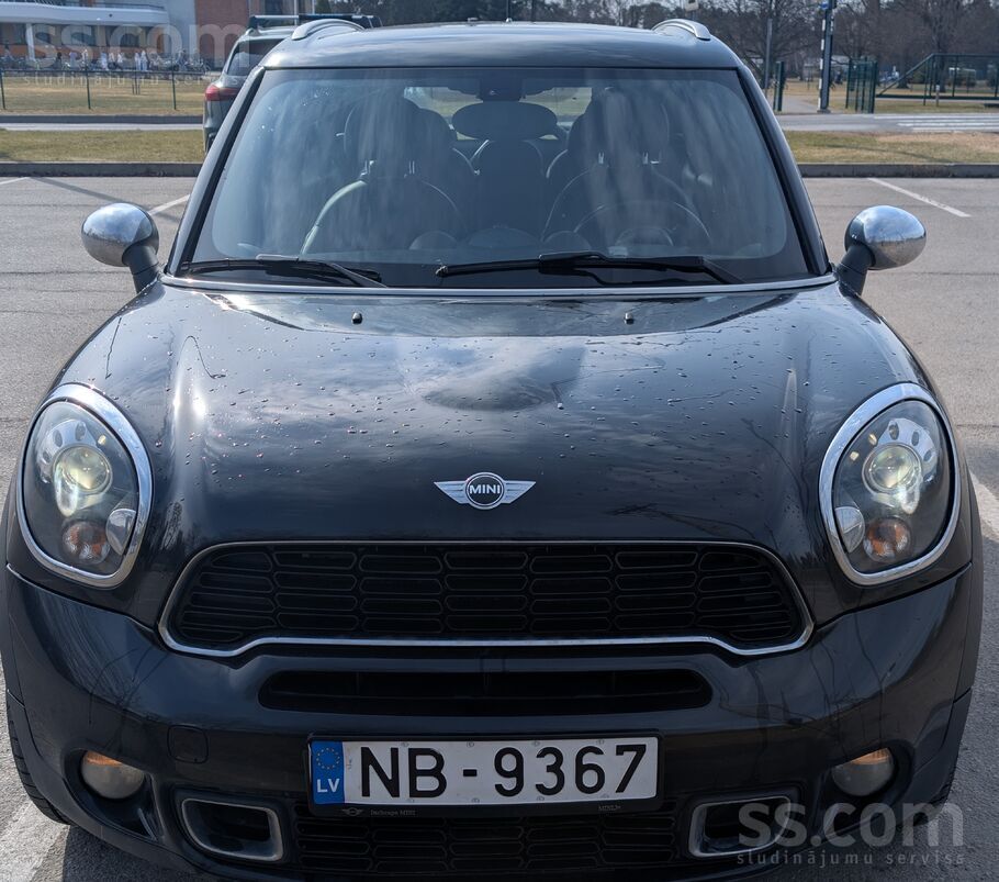 Mini Nesteidzīgi tirgojas pārdodas Mini Cooper countrym