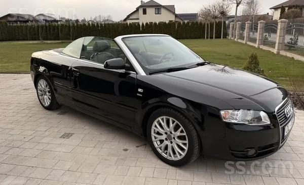 Audi Izcils audi A4 Cabriolet S-line. Kopts un dinamisk
