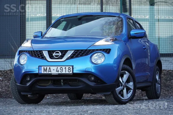 Garantija 1 gads vai 20 000 km. Automāts, atpakaļgaitas kamera, labas ziemas