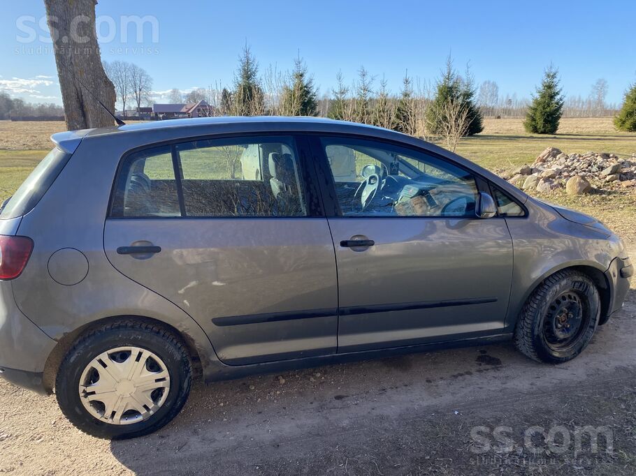 Volkswagen Pārdod golf 5+, 1.9D, 2005.g ar tikko izietu apska