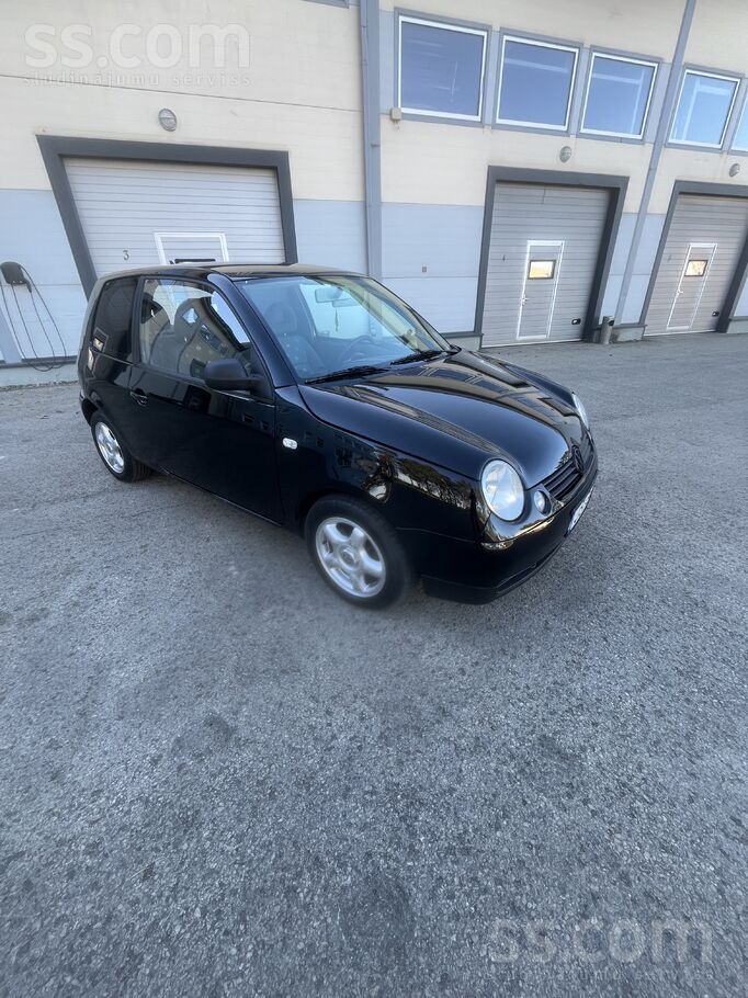 Pārdodu vw Lupo 2002 1.4 tdi 55kw 
Tīko izieta jauna apskate 
Nesen bija m