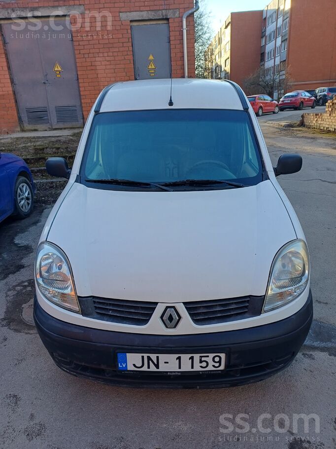 Renault Pārdodu kravas furgoniņu. Skate līds 10.26 Pārdodu