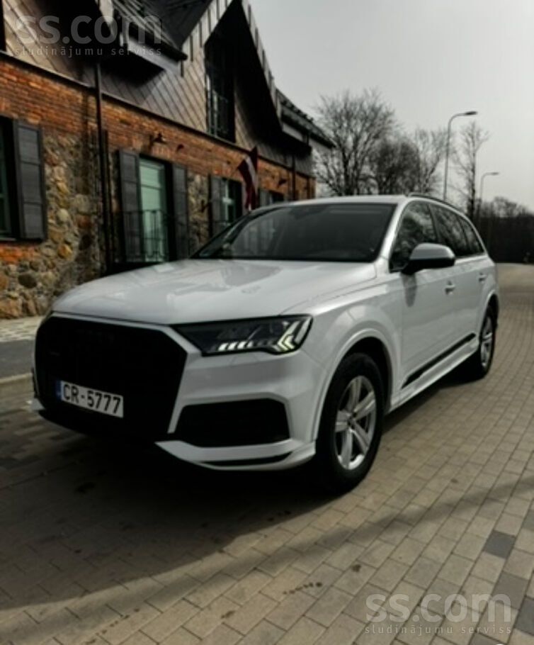 Audi Q7 3.0 Tdi Quattro. Cena ar Pvn. Automašīna jauna tika iegādāta Moller