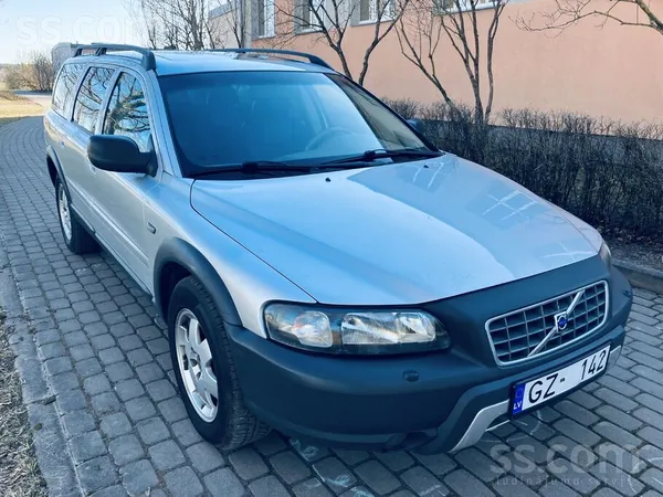 TA - 2027.g. 20.janvaris. 4x4 strada. Dzivs, kopts pilnpiedziñas Volvo ar ve