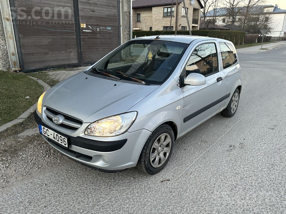 Lieliskais auto par savu naudu, tehniska lidz decembrim, divdurvju kupeja, c