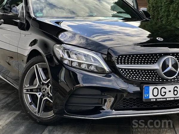 Mercedes Facelift Amg Line .