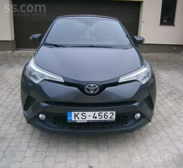 Toyota Pārdodu uzticamu, koptu un labi aprīkotu Toyota C-