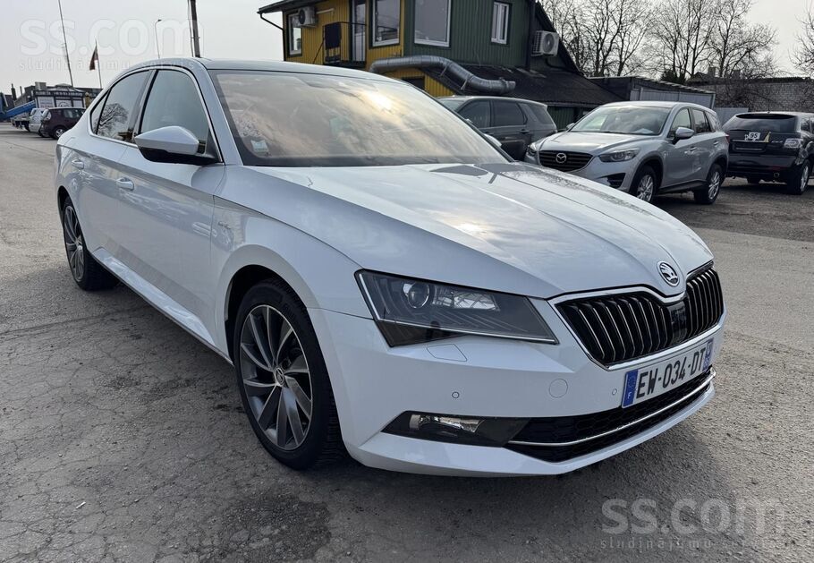 Skoda Laurin&klement Škoda Superb 2.0 Dizels, 140kw. 
