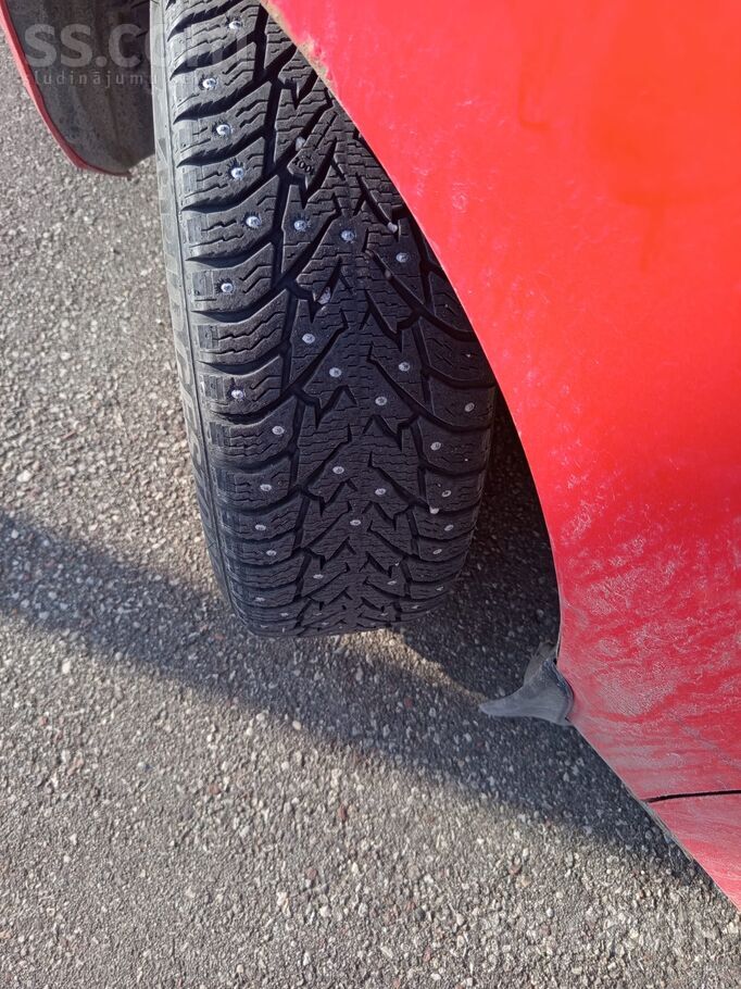 Mazda Pārdodu savu uzticamo draugu. Pielec pat -28. 