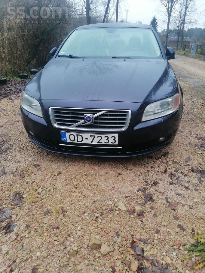 Volvo Pardodu, nepilnu gadu Latvijā, 136kw, dizelis, aut