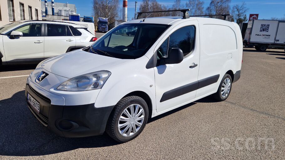 Peugeot Partner 1.6d, 2012. gads. Cena ar Pvn. N1, garā versija (kravas telp