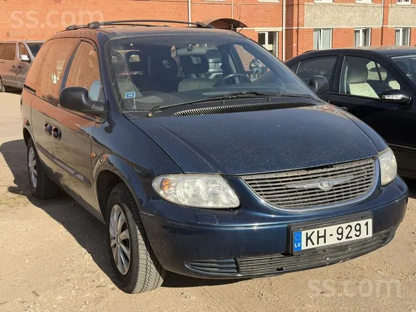 Chrysler Машина в хорошем состоянии , все работает без наре