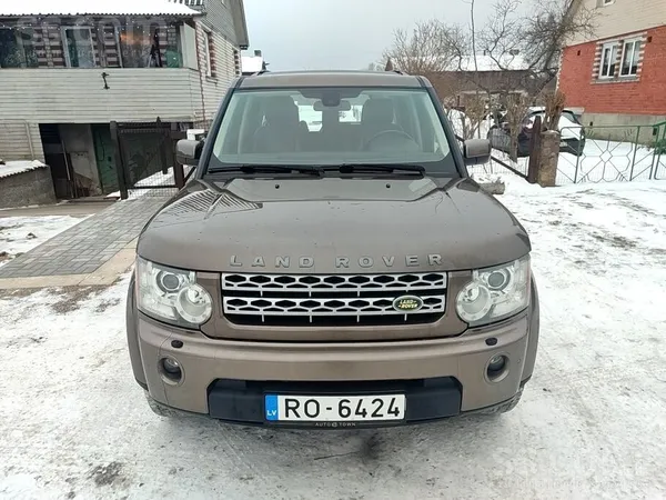 Pārdod discovery 4 viss darbojas mīnusos prob ar pielaišanu nebija, manā īpa