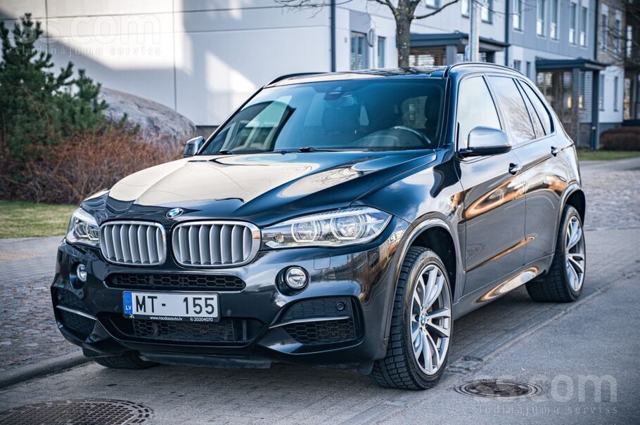 BMW Pārdod BMW X5 M50 D 3.0 dīzelis, 280 kw, automātis
