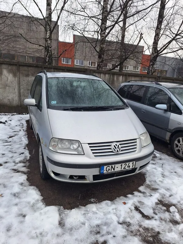 Volkswagen Продам Volkswagen Sharan 2001 г. в. , двигатель 2.