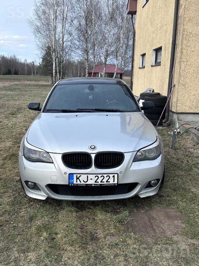 BMW BMW E60 200 kW M-Paket Carplay Новый техосмотр