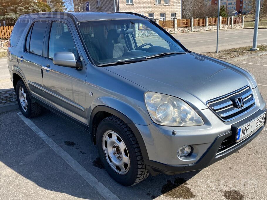 Honda Automašīna labā tehniskā un vizuālā kartībā. 