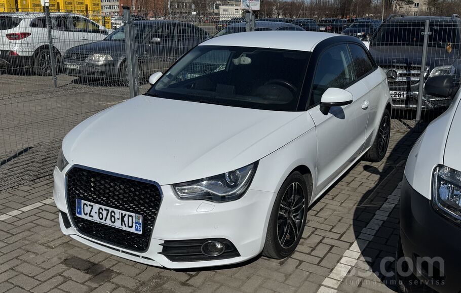 Audi Audi A1 1.6D 66kW. Tikko no Frāncijas.