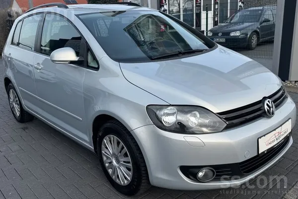 Volkswagen Atvedām no Vācijas Volkswagen Golf Plus 1.6/85Kw b