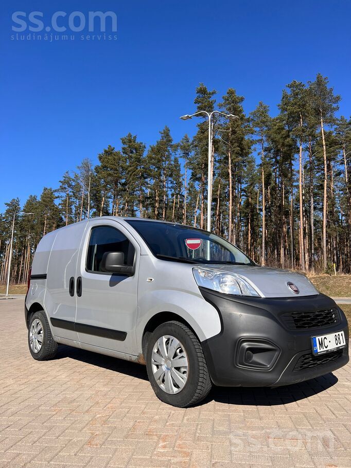 Fiat Pārdod Fiat Fiorino 1.3 D. 