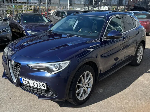 Alfa Romeo Stelvio 2.2 Jtd Q4 210Hp, Q4 pilnpiedziņa, "Super" aprīkojums, "B