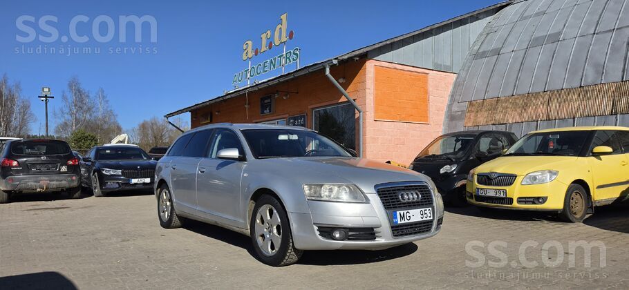 Audi TA līdz 10.2026. Melnas ādas salons. Manuāla ātrum