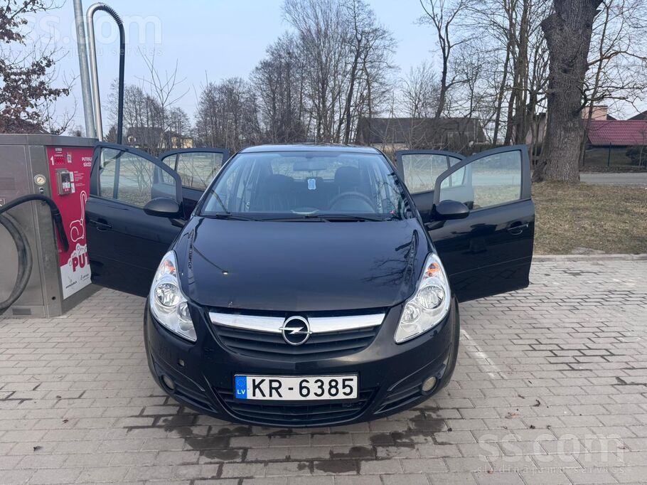 Opel Opel Corsa 5 durvju 1.2 dīzelis 55 kw(75 Zs)Ar man