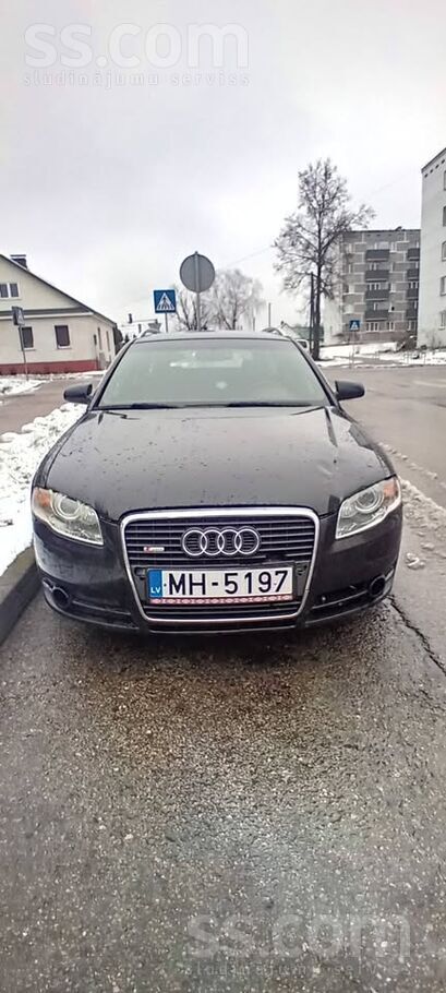 Audi Автомобиль обслужен, установлены новые тормоза в к