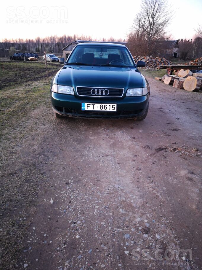 Audi Pārdodu audi a4 ar svaigu TA