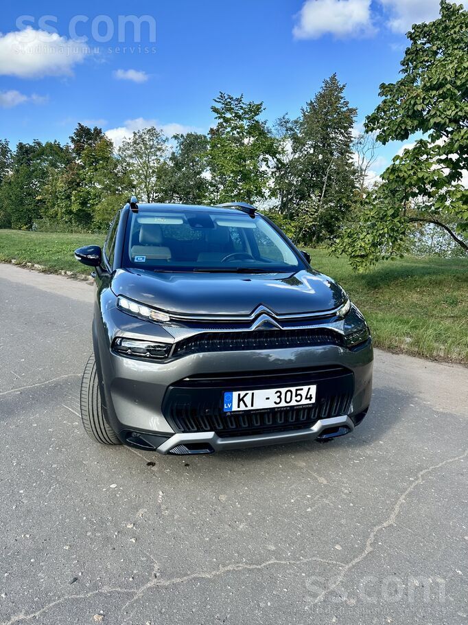 Citroen C3 aircross Puretech 130 AT Shine 
Pārdodu auto ar garantiju līdz 2
