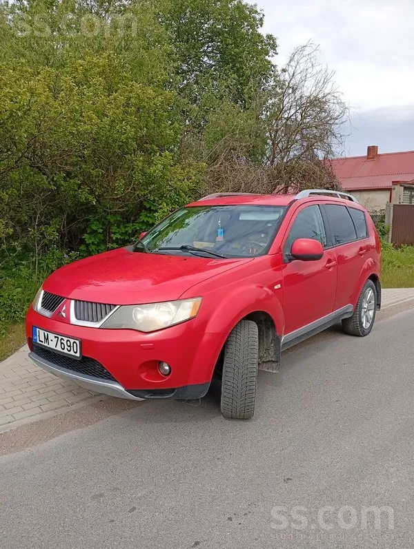 Mitsubishi Pārdodas Mitsubishi Outladers dīzelis 2007 gada ar