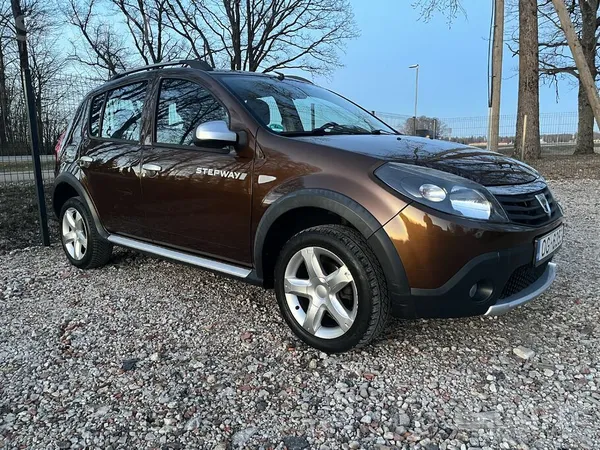 109310km. 
Bez nobraukuma pa Latviju .

Stepway Dacia Sandero
22.08.2012