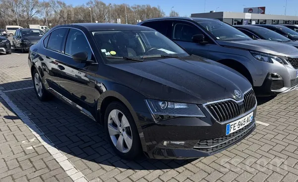 Skoda Škoda Superb 2.0D 110kW. 