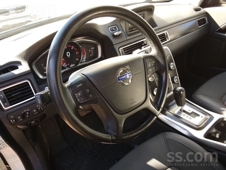 Volvo Pārdod ļoti labā stāvoklī Cross Country Volvo Xc70