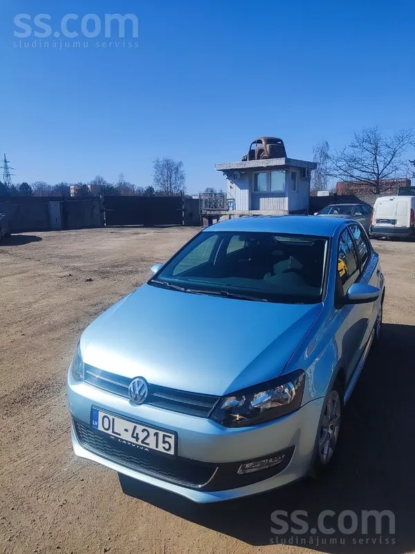 Volkswagen Pārdod Volkswagen Polo Bluemotion 1.2 Tdi, 2013. g