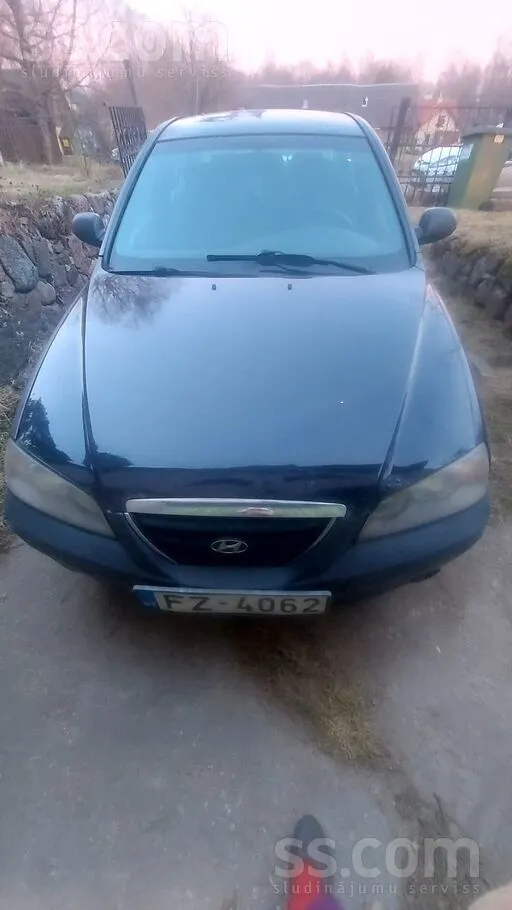 Hyundai Pārdodu braucamo, ejošu auto.
