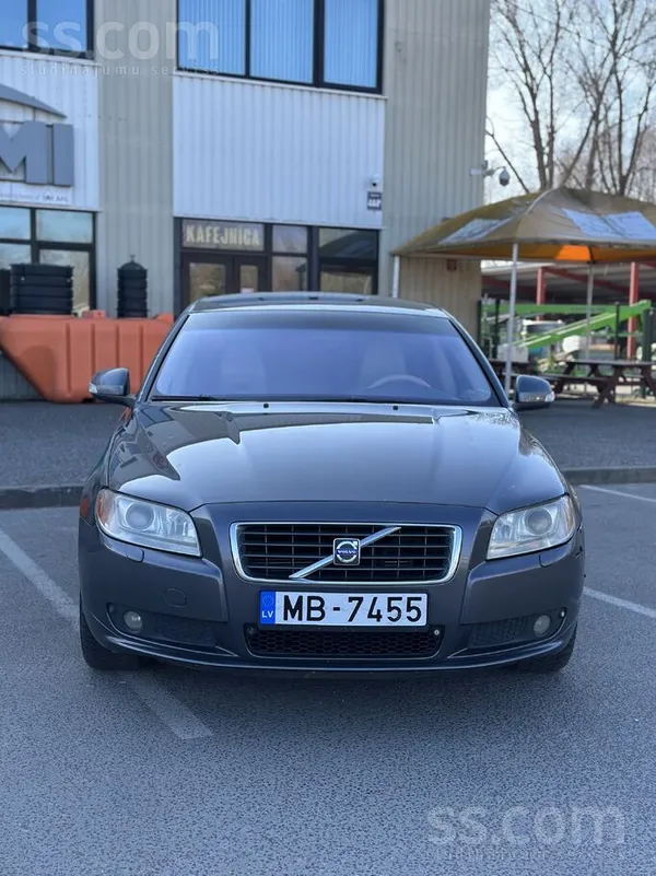 Pardodas volvo s80 2.4d5 dizelis 136kw. Automatiska 6pakapeniska karba. Ekon