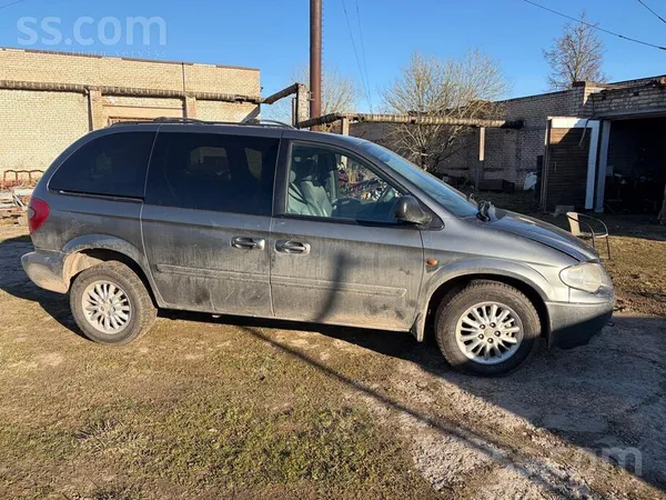Chrysler Pārdodu Voyager. 7 vietas. Virsū labas ziemas riep