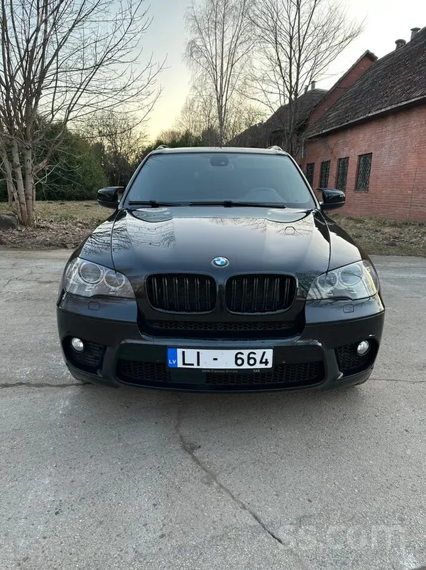 BMW Pārdodu BMW X5 E70 d40. 2012 gada. 
