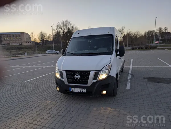 Renault Pārdodas ļoti labs buss