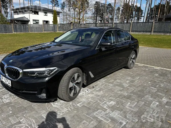 BMW Pārdodu BMW 520d Xdrive ar labu komplektāciju. Mil